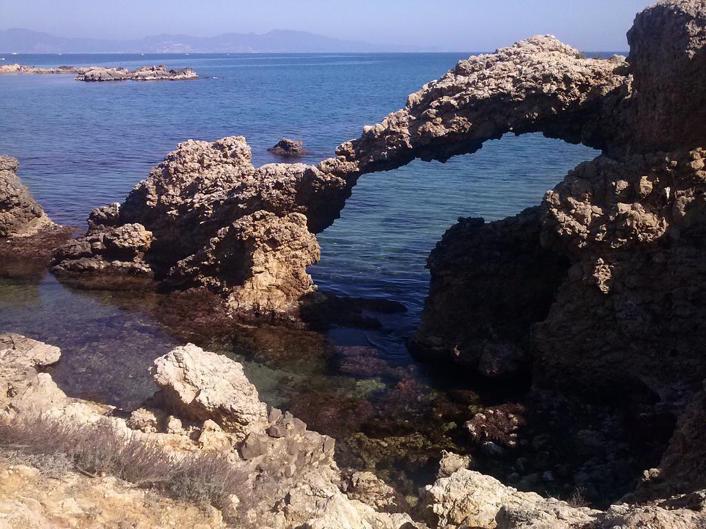 Hostal La Marina Castell-Castell-Platja d'Aro Buitenkant foto