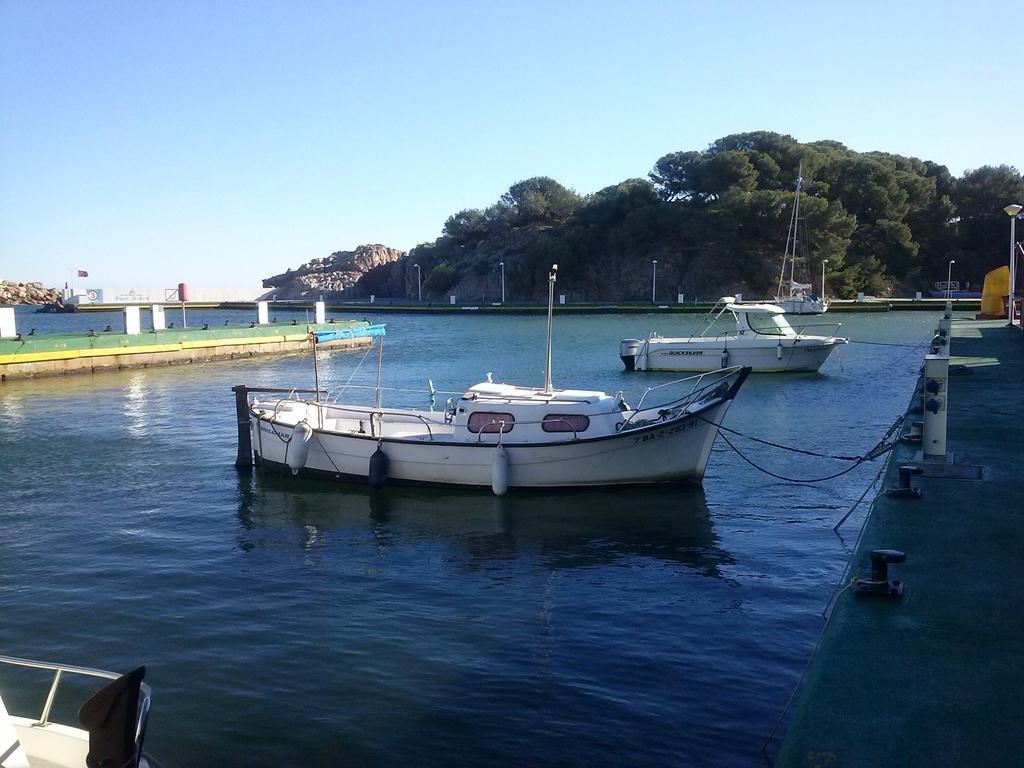 Hostal La Marina Castell-Castell-Platja d'Aro Buitenkant foto