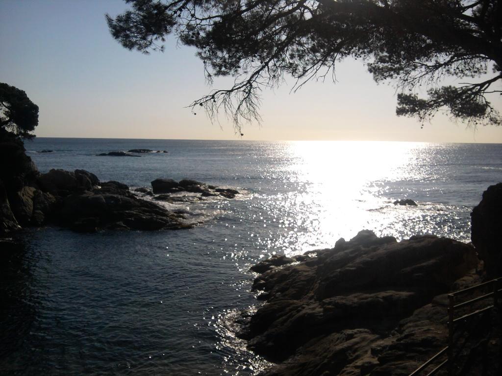Hostal La Marina Castell-Castell-Platja d'Aro Buitenkant foto