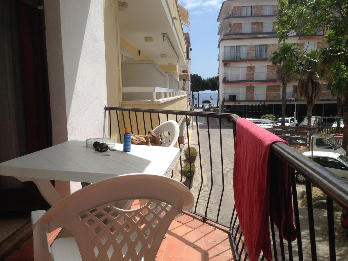 Hostal La Marina Castell-Castell-Platja d'Aro Buitenkant foto