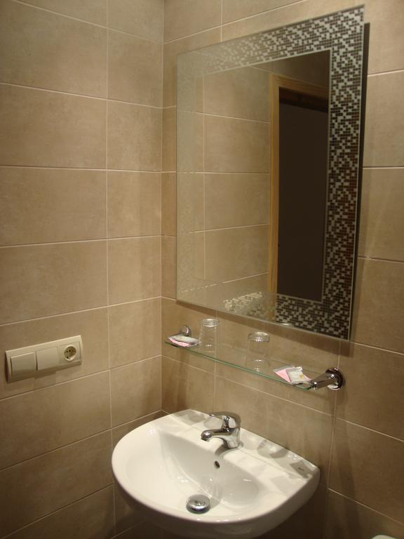 Hostal La Marina Castell-Castell-Platja d'Aro Kamer foto