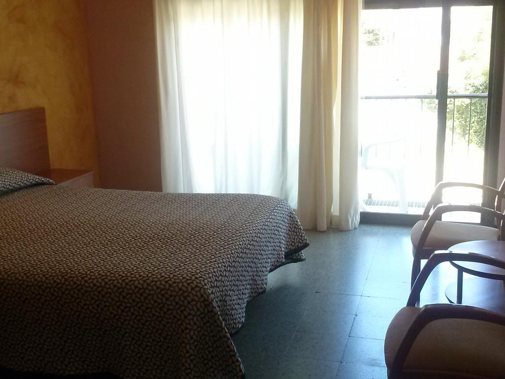 Hostal La Marina Castell-Castell-Platja d'Aro Buitenkant foto